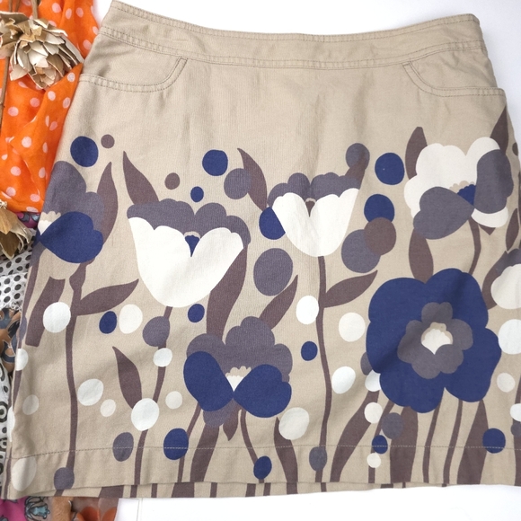 New BODEN  Anthropologie Tan Blue Purple Floral Cotton Skirt Size 10R - Picture 10 of 11